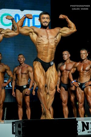CLASSIC PHYSIQUE НОВИЧКИ